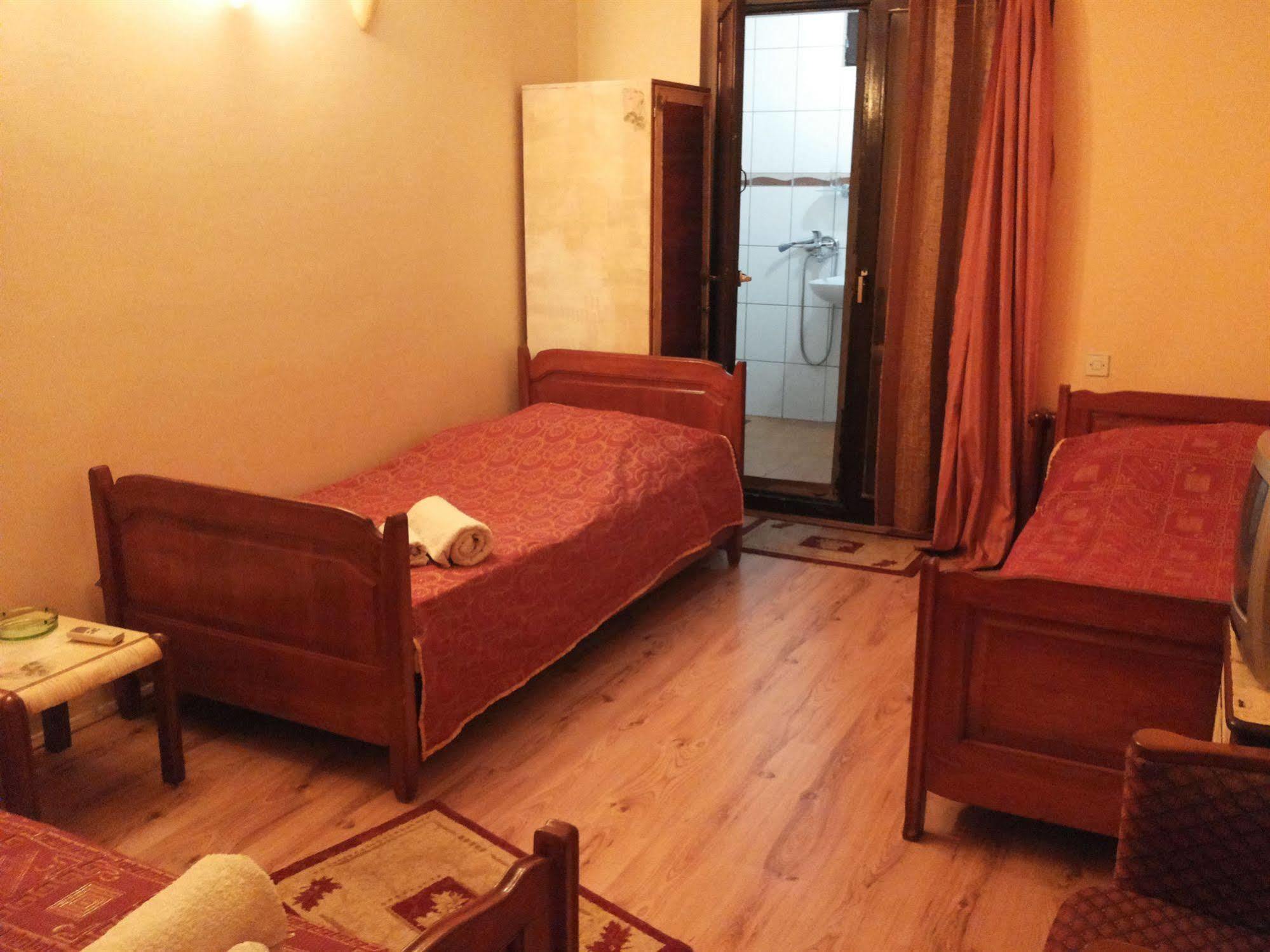 Hotel Vuk Skopje Eksteriør billede